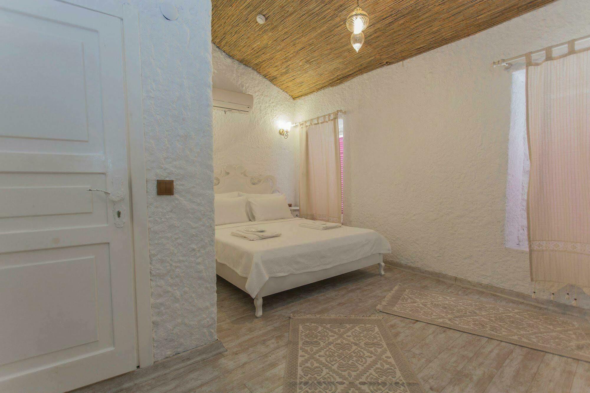 Alacati Alanur Otel Exterior foto